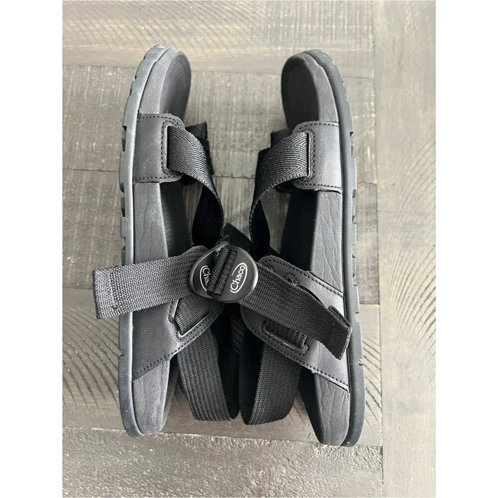 Chaco Lowdown 2 Mens 9 Black Sport Sandals Hiking Gorpcore Outdoor Strappy